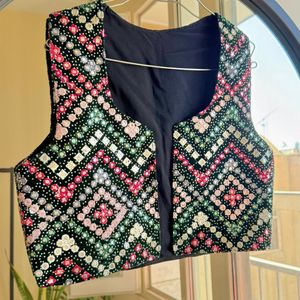 قیمت وست سنتی زنانه نورینه