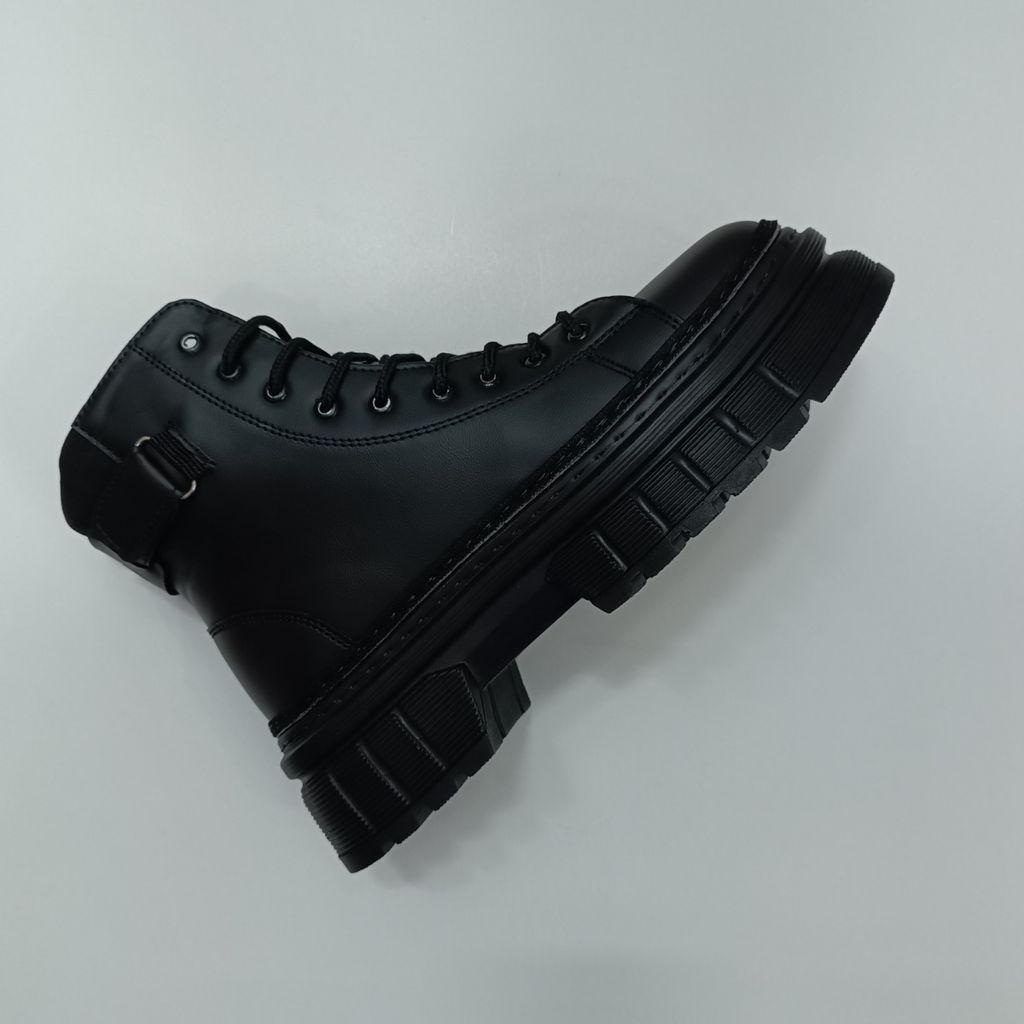 قیمت بوت مردانه گوچی بنددار بغل زیپ مشکی کیفیت بالا