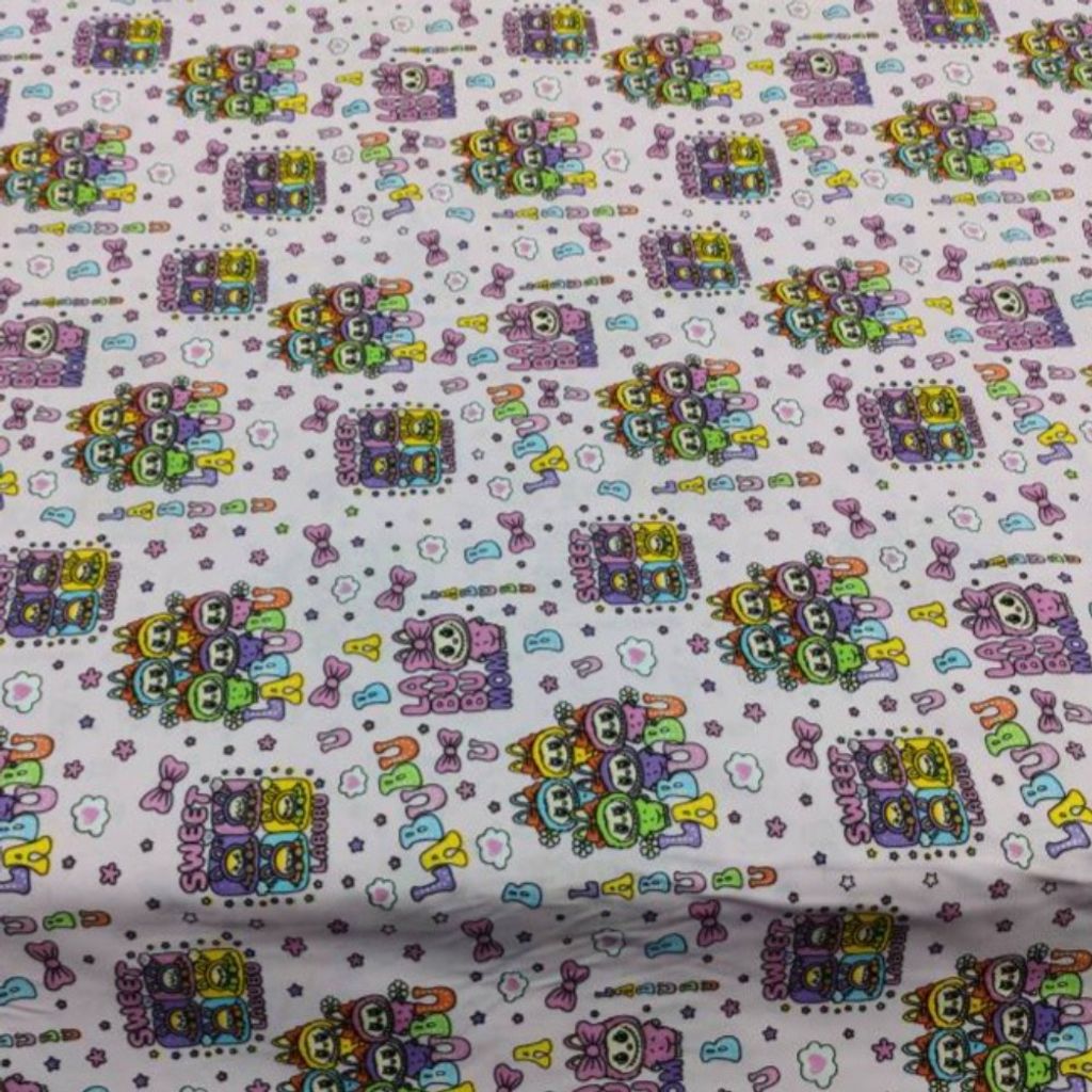 خرید انلاین پارچه ملحفه کودک طرح لبوبو عرض 2 متر کد C