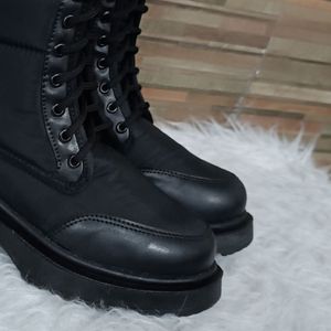 خرید اینترنتی بوت زنانه کاپشنی زیره پیو بسیار سبک راحت گرم پاخور عالی ارسال سریع