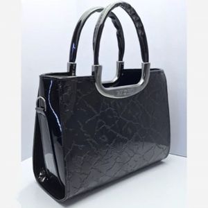 قیمت کیف زنانه شیک مدل پرستو طرح رعد و برق