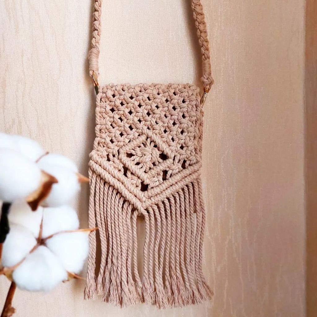 فروش اینترنتی کیف مکرومه زنانه مدل ماهگون