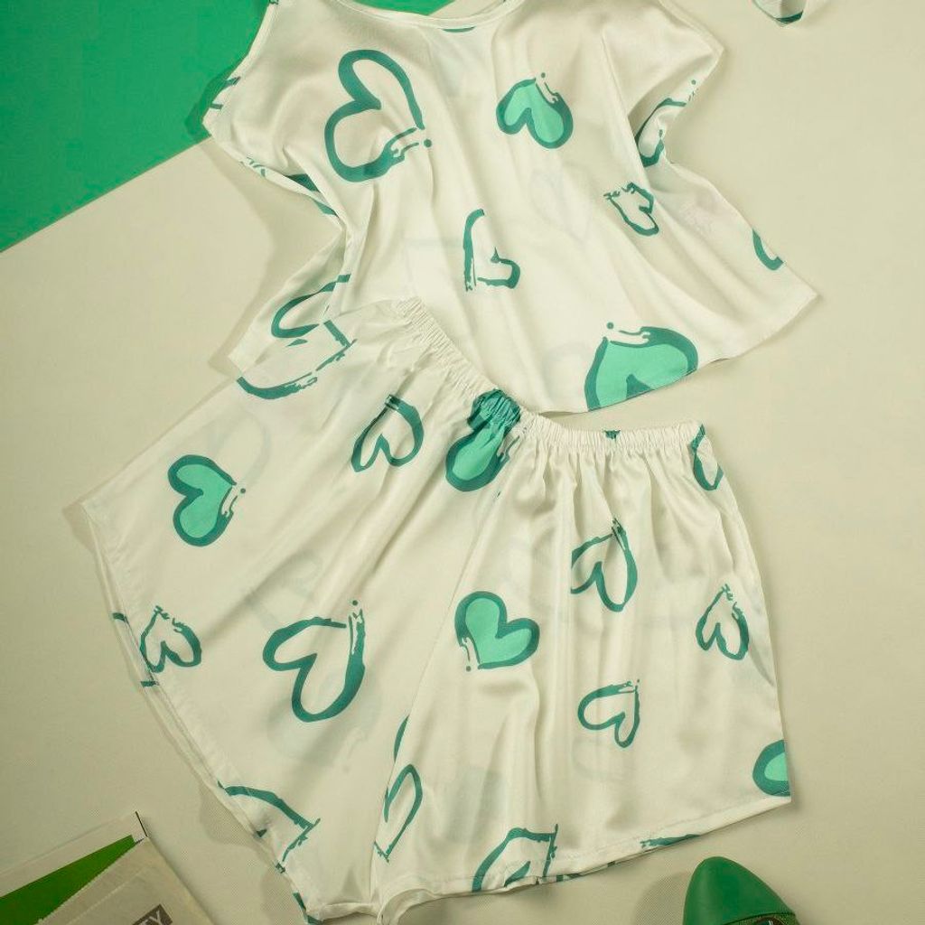 مشخصات ست تاپ وشورتک ساتن 