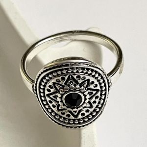 قیمت ارزان انگشتر زنانه مدل دایره - accessory_vay - Angoshtar 016