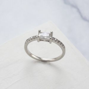 قیمت انگشتر زنانه مدل تک نگین - accessory_vay - Angoshtar 029