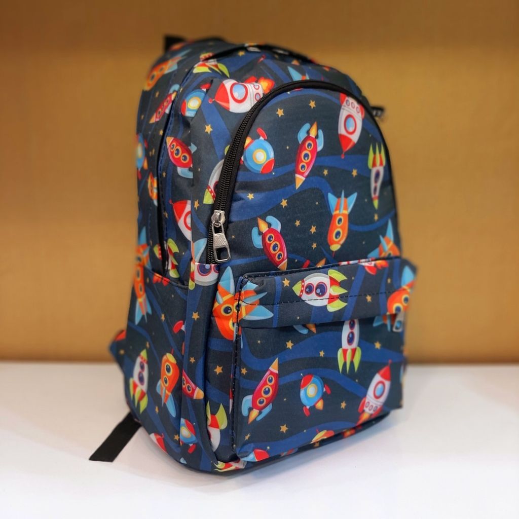 خرید انلاین کوله پشتی طرح فضایی