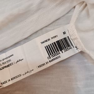 مشخصات تیشرت زنانه سفید نگین دار وارداتی