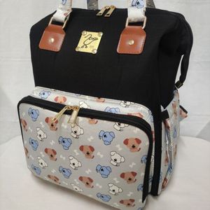 کوله پشتی نوزادی عروسکیه