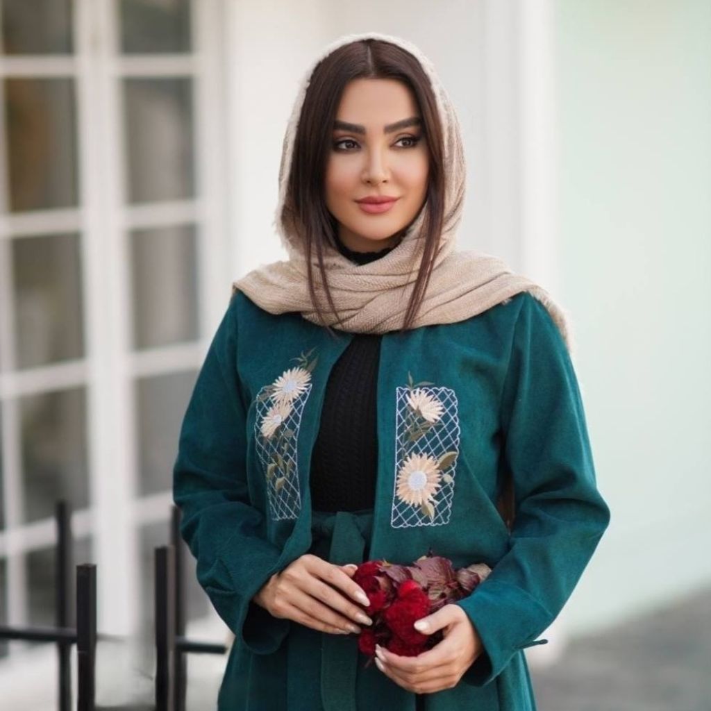 فروش اینترنتی کت و دامن آنیل