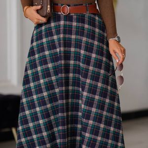 خرید انلاین دامن پشمی آوین