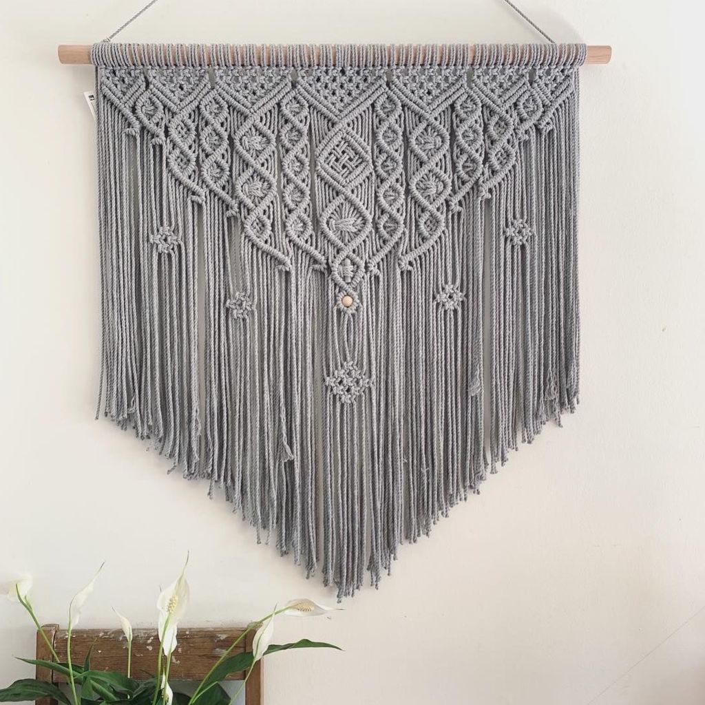 خرید انلاین دیوارکوب اویز مکرومه بافی مدرن طوسی طرح ققنوس