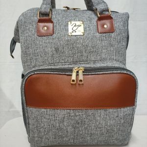 کوله پشتی نوزادی