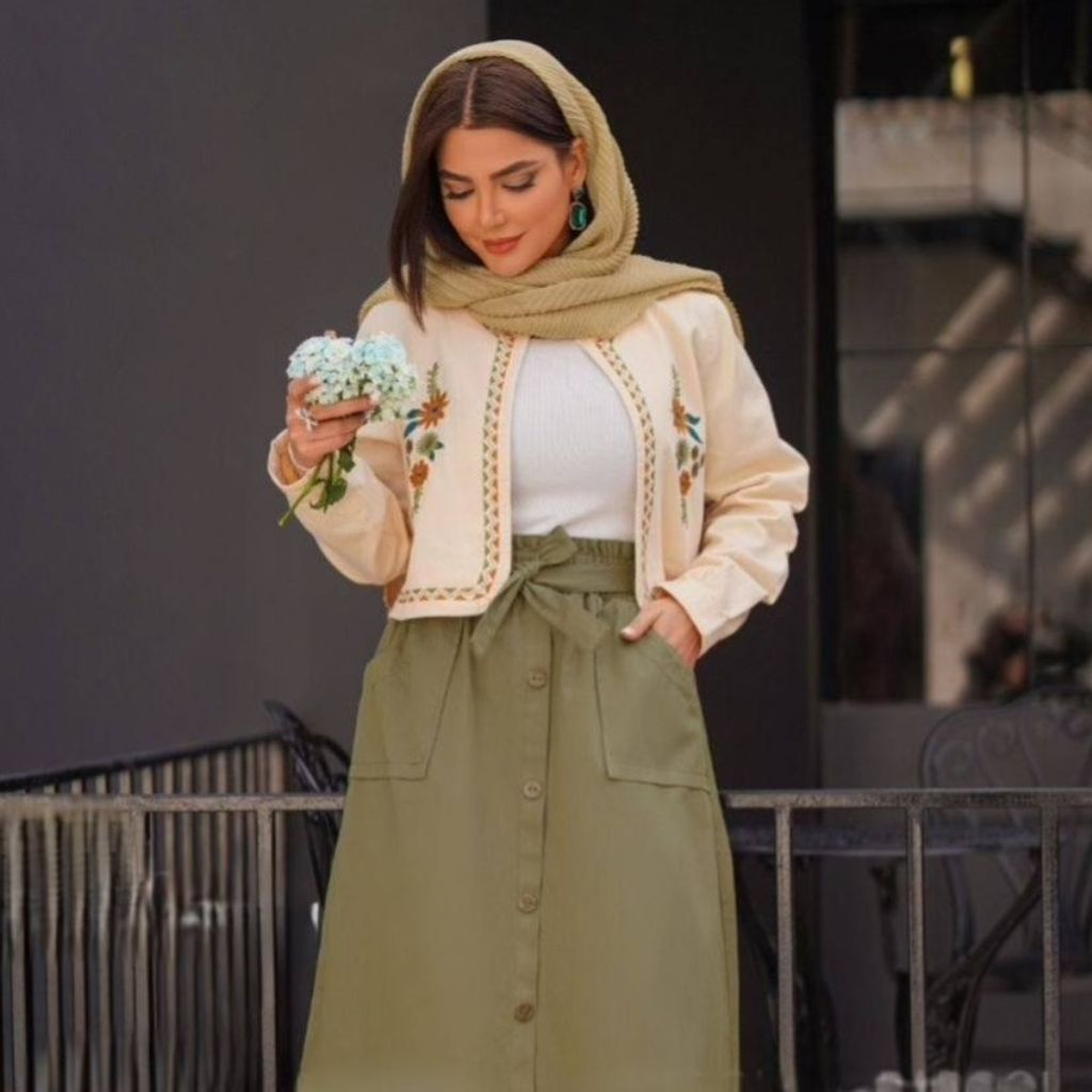 فروش اینترنتی کت و دامن میترا