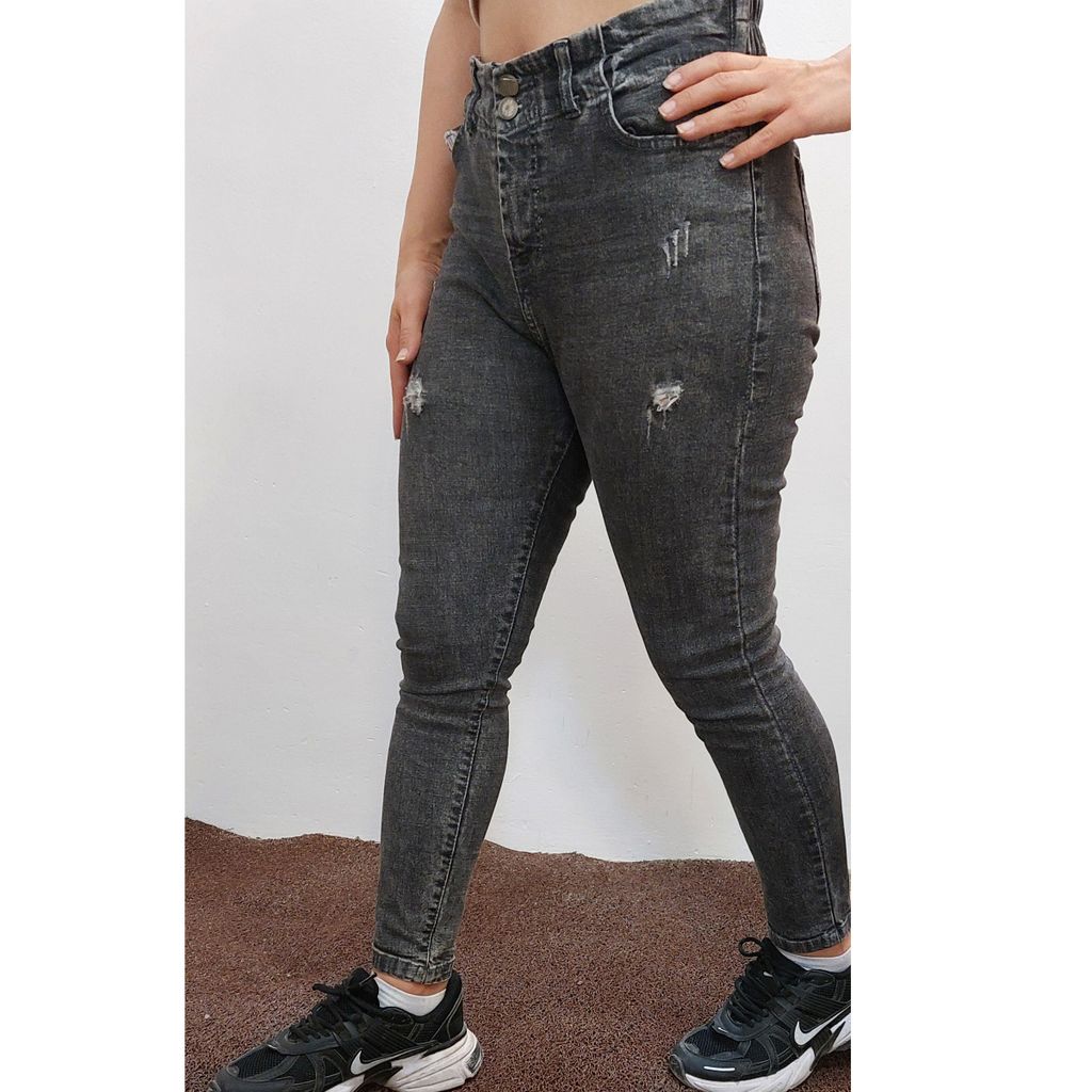 خرید انلاین شلوار لی زنانه