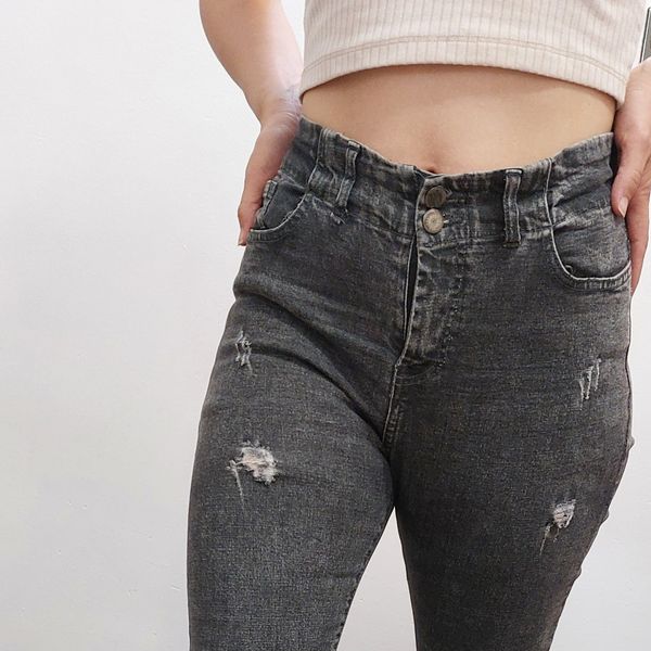 شلوار لی زنانه