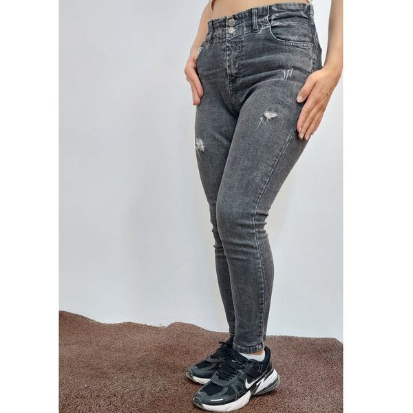 شلوار لی زنانه