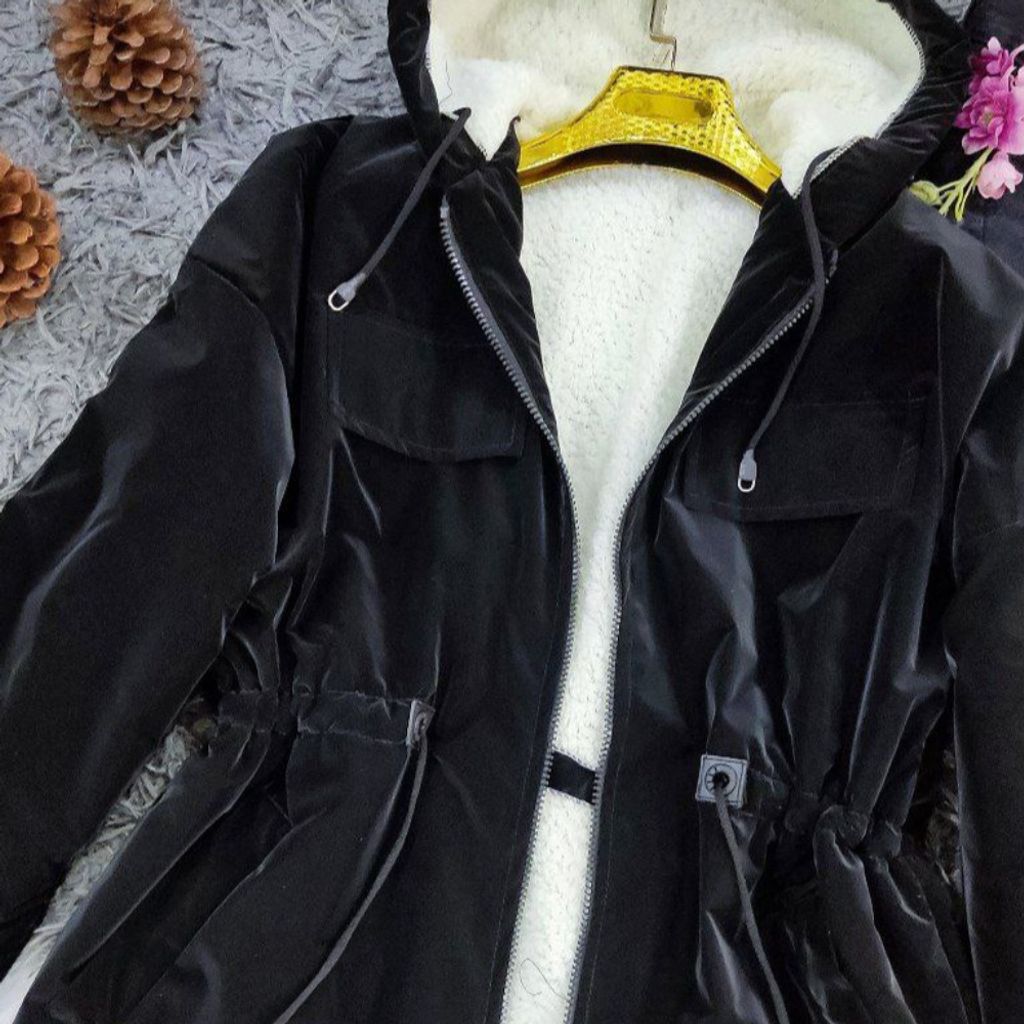 خرید اینترنتی کاپشن زنانه طرح هستی