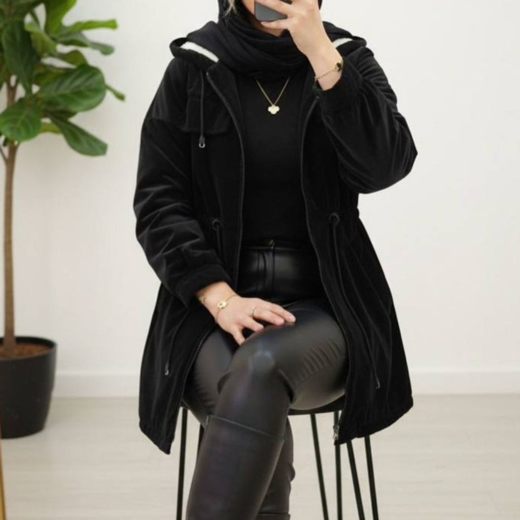 مشخصات کاپشن زنانه طرح هستی