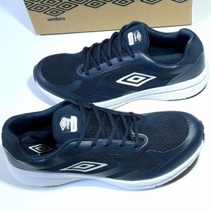 خرید اینترنتی کفش اسپرت مردانه آمبرو بزرگ پا Umbro Risponsa