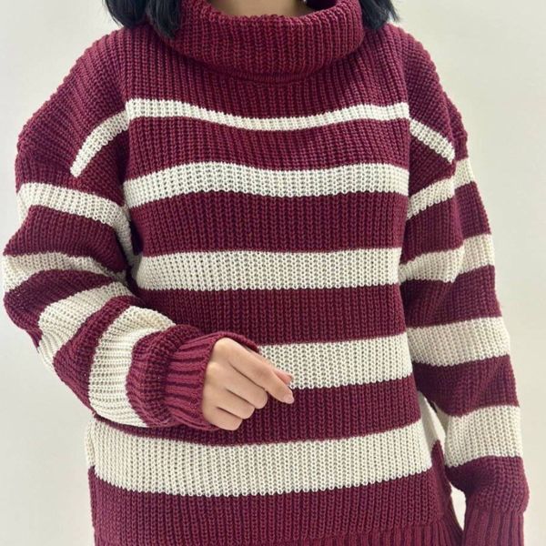 بافت زنانه طرح یقه شل راه راه