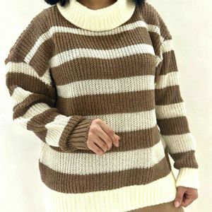 مشخصات بافت زنانه طرح یقه شل راه راه