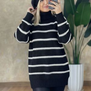 قیمت ارزان بافت زنانه طرح یقه شل راه راه