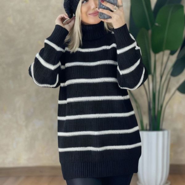 بافت زنانه طرح یقه شل راه راه