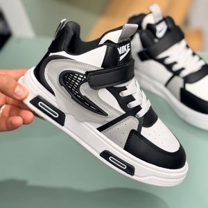 خرید اینترنتی قیمت کتونی بچگانه نیمساق نوگلان کد 4070801