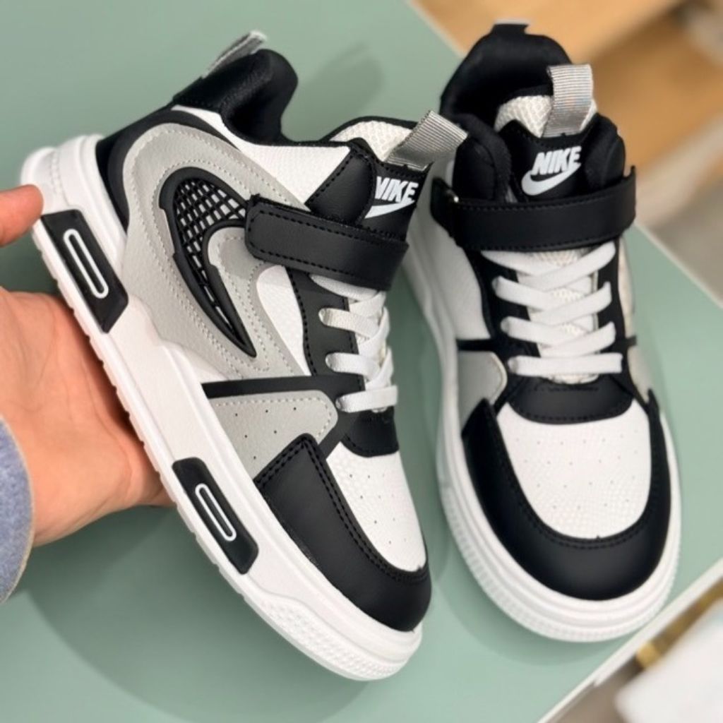 فروش اینترنتی کتونی بچگانه نیمساق نوگلان کد 4070801