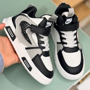 خرید اینترنتی قیمت کتونی بچگانه نیمساق نوگلان کد 4070801