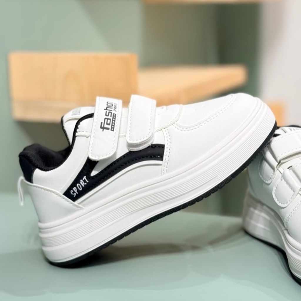 خرید اینترنتی قیمت ونس بچگانه طرح sport دو چسب از Toobaco کد 4071001