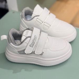 خرید اینترنتی قیمت ونس بچگانه طرح sport دو چسب از Toobaco کد 4071001