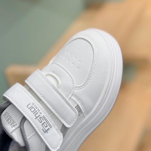 ونس بچگانه طرح sport دو چسب از Toobaco کد 4071001