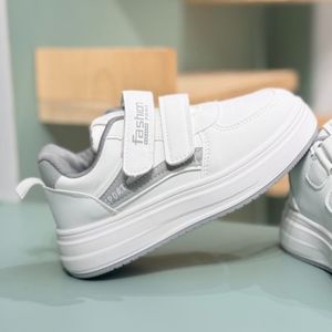 فروش اینترنتی ونس بچگانه طرح sport دو چسب از Toobaco کد 4071001