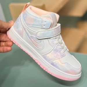 خرید اینترنتی قیمت کتونی بچگانه نیمساق طرح نایک جردن از murche کد 4071203