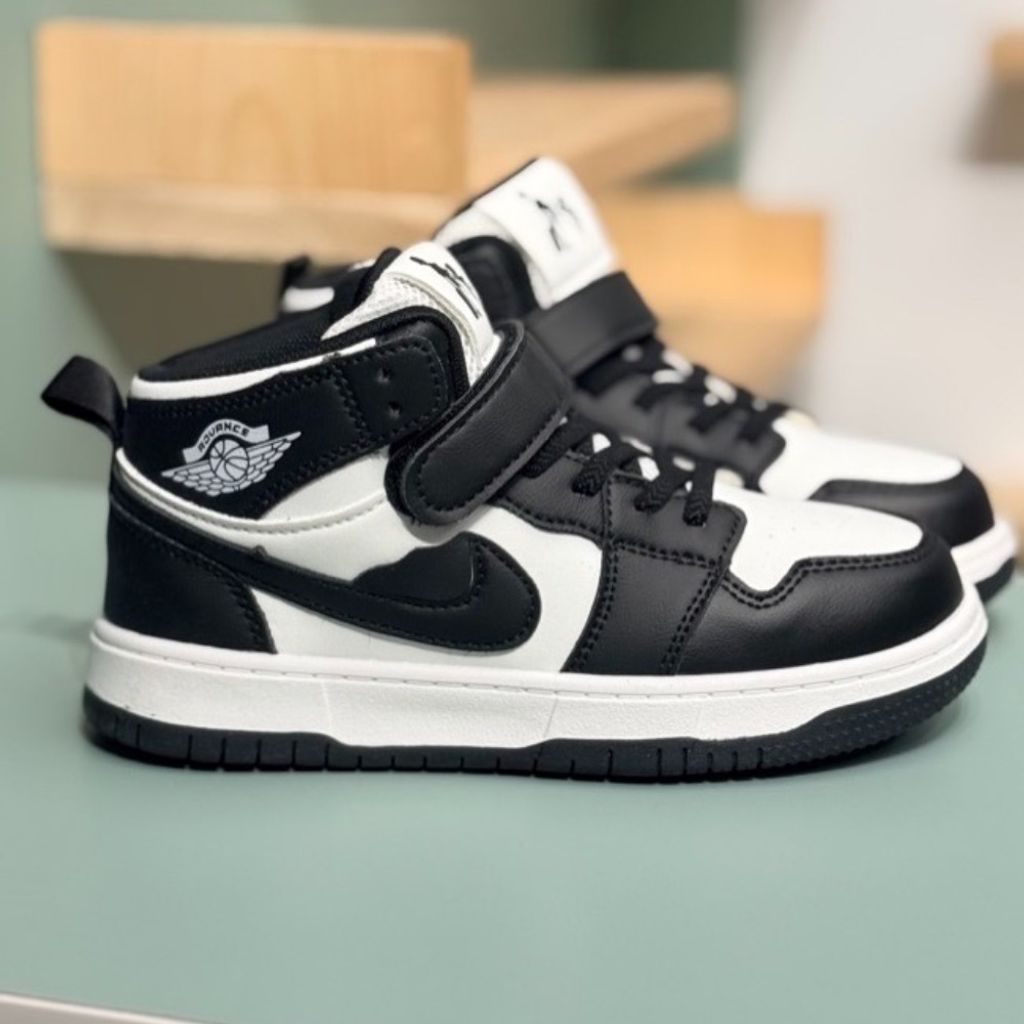 خرید آنلاین کتونی بچگانه نیمساق طرح نایک جردن از murche کد 4071205