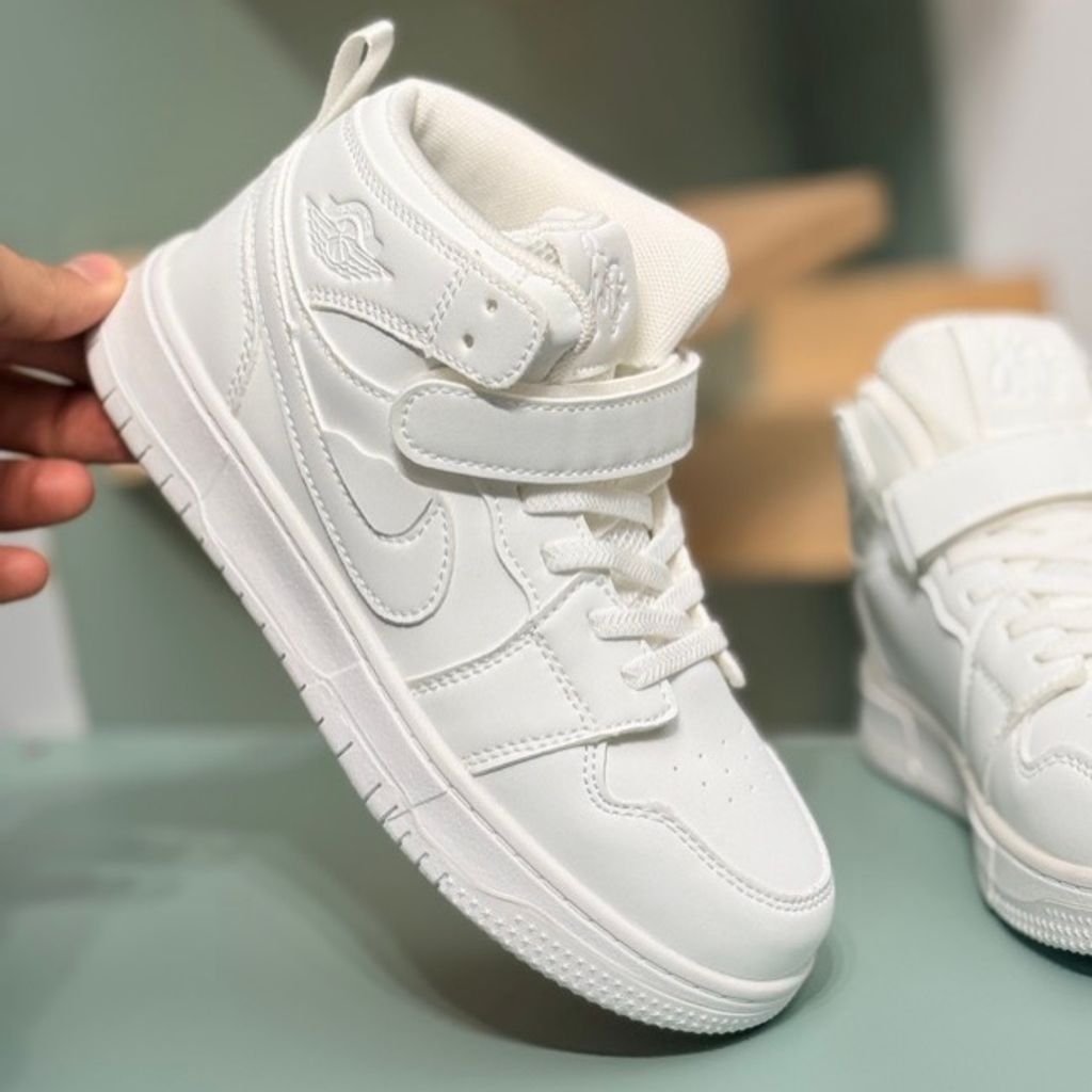 خرید اینترنتی قیمت کتونی بچگانه نیمساق طرح نایک جردن از murche کد 4071206