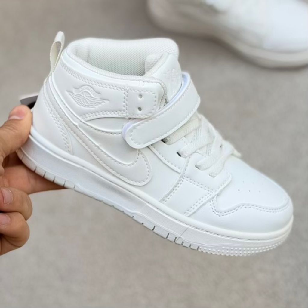 خرید اینترنتی قیمت کتونی بچگانه نیمساق طرح نایک جردن کد 4071206