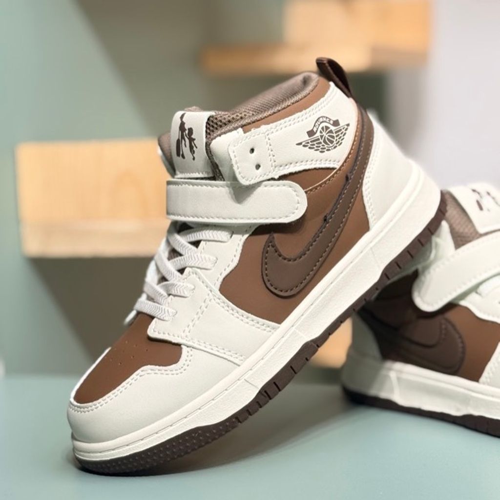 خرید اینترنتی قیمت کتونی بچگانه نیمساق طرح نایک جردن از murche کد 4071301