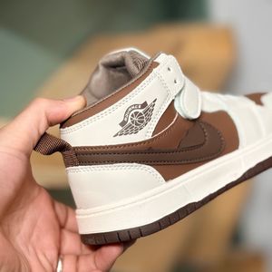 خرید اینترنتی قیمت کتونی بچگانه نیمساق طرح نایک جردن از murche کد 4071301