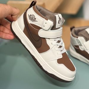 خرید انلاین کتونی بچگانه نیمساق طرح نایک جردن از murche کد 4071301