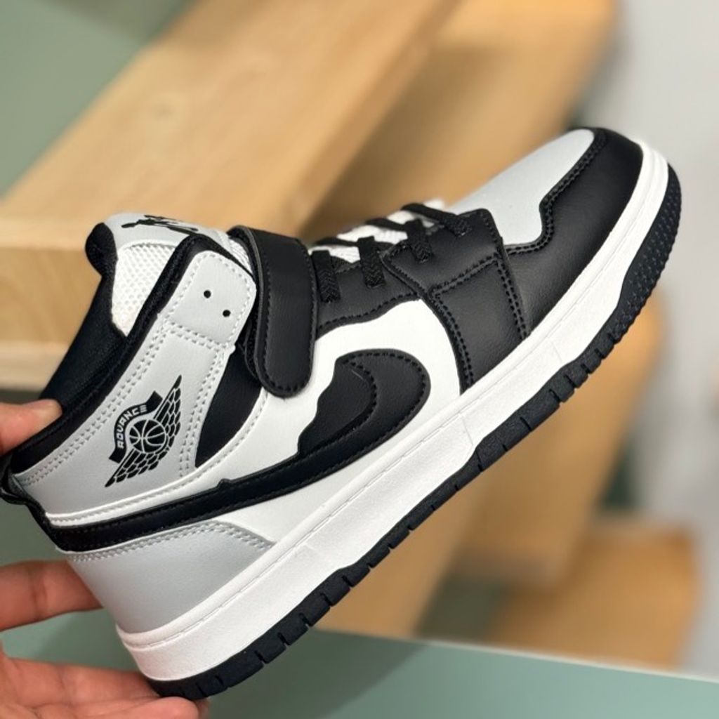 خرید اینترنتی قیمت کتونی بچگانه نیمساق طرح نایک جردن از murche کد 4071302