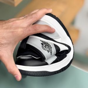 خرید اینترنتی قیمت کتونی بچگانه نیمساق طرح نایک جردن از murche کد 4071302