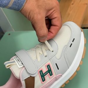 خرید اینترنتی کتونی بچگونه طرح 2025 H از Trip کد 4061208