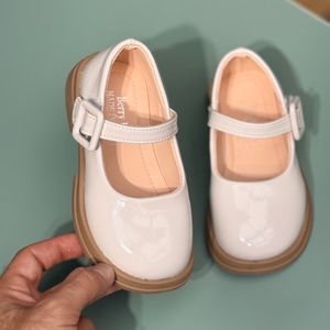 خرید اینترنتی قیمت کفش دخترانه عروسکی طرح سگک از کیدز کد 4071901