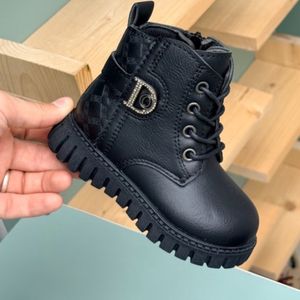 فروش اینترنتی بوت بچگانه طرح D نگینی از Kids کد 4072301