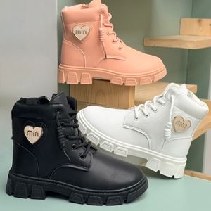 خرید اینترنتی قیمت بوت بچگانه طرح قلبی min از Lucky Kids کد 4072302