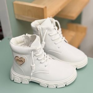 خرید اینترنتی قیمت بوت بچگانه طرح قلبی min از Lucky Kids کد 4072302