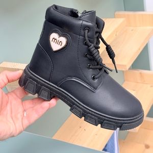 خرید اینترنتی قیمت بوت بچگانه طرح قلبی min از Lucky Kids کد 4072302