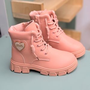 خرید اینترنتی قیمت بوت بچگانه طرح قلبی min از Lucky Kids کد 4072302